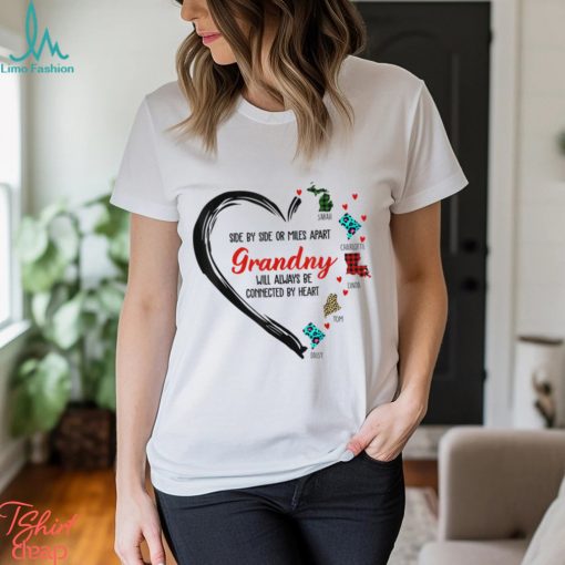 Caketomook Always Be Connected By Heart   Grandny T Shirt