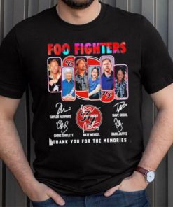 Foo Fighters 2023 Thank You For The Memories Signatures Shirt