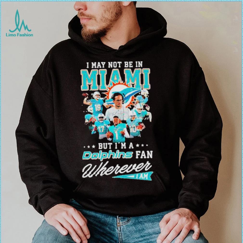 Baby Yoda hug Miami Dolphins shirt, hoodie, sweater and v-neck t-shirt