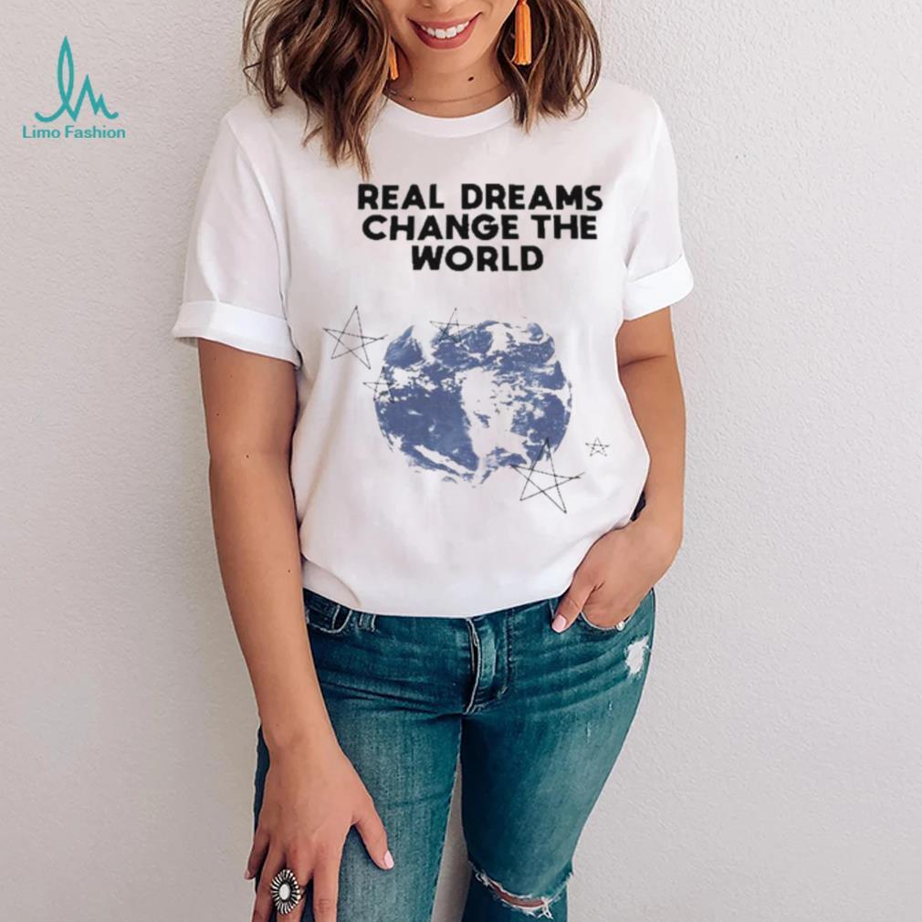 Read dreams change the world planet shirt