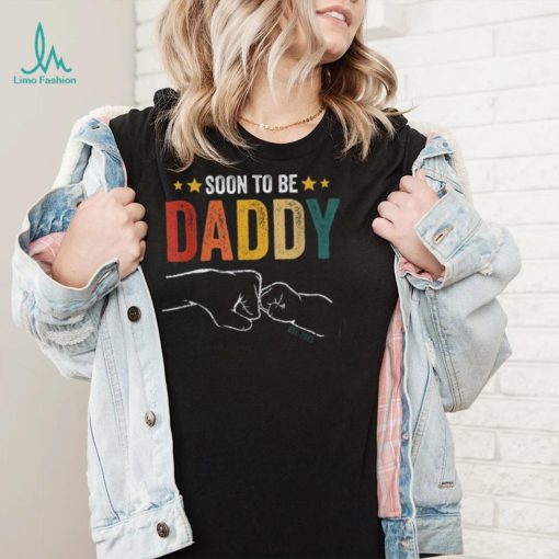 Soon To Be Daddy Est 2023 Retro Vintage Dad Father’s Day Long Sleeve T shirt