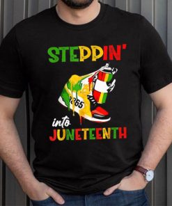Stepping Into Juneteenth 1865 Pride Black African American T shirt