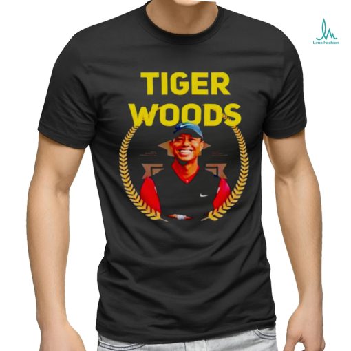 Tigers Woods smile photo shirt