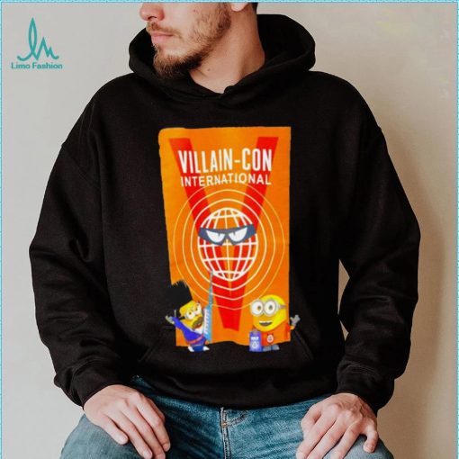 Villain con international Minion shirt