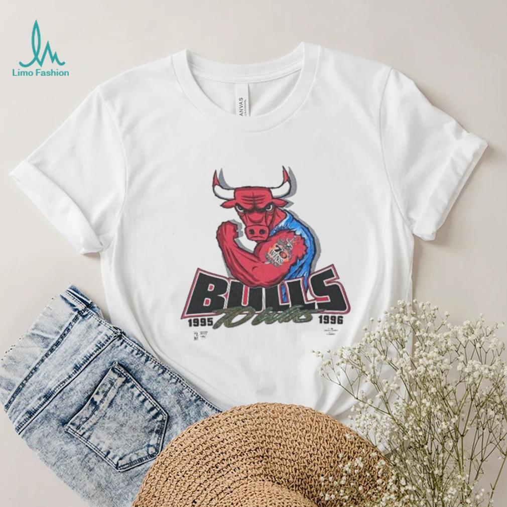 chicago bulls 1996 shirt