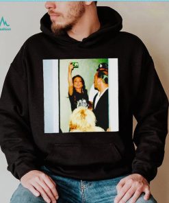 Awesome lindsay Lohan taking pictures of paparazzis shirt, hoodie, sweater, long sleeve and tank top Awesome lindsay Lohan taking pictures of paparazzis shirt