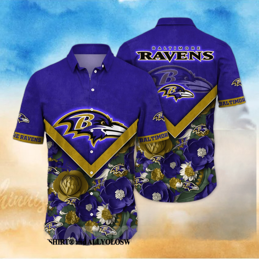 Vintage Aloha NFL Baltimore Ravens Hawaiian Shirt Beach Gift For Him -  Limotees