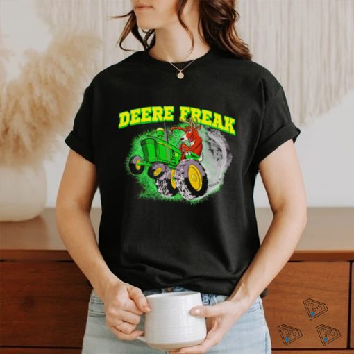 Deer riding tractor Deere freak shirt