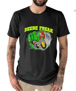 Deer riding tractor Deere freak shirt