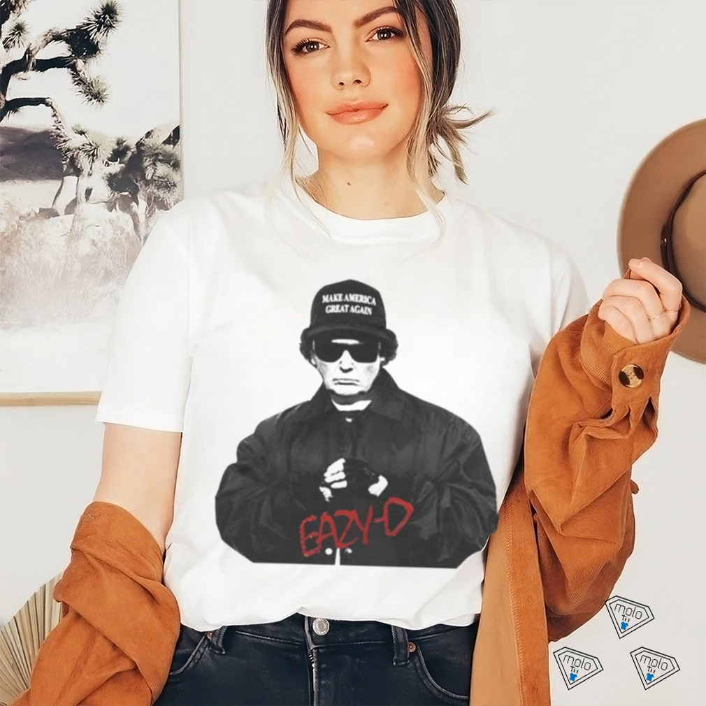 EAZY T-shirt