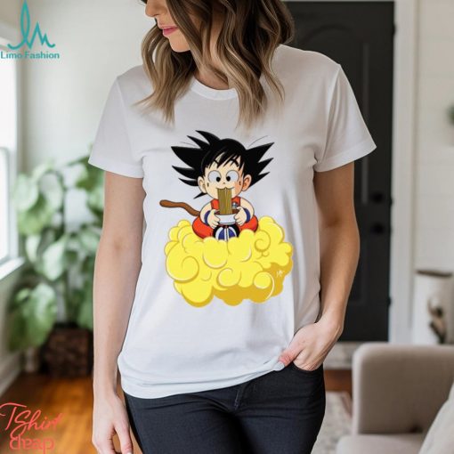 Goku eating noodles T Shirt