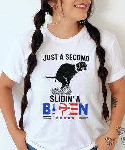 Just a second slidin’a Biden shirt