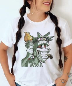 Monkey Liberties Smoking shirt