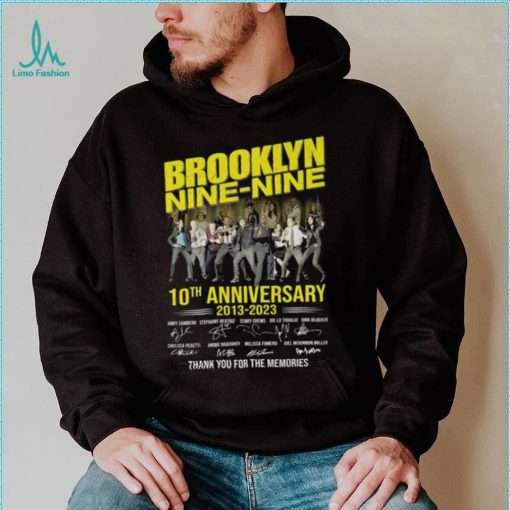 Official Brooklyn Nine Nine 10th anniversary 2013 2023 thank you for the memories signatures shirt