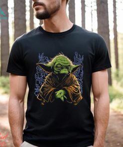 Star Wars Yoda size matters not art shirt