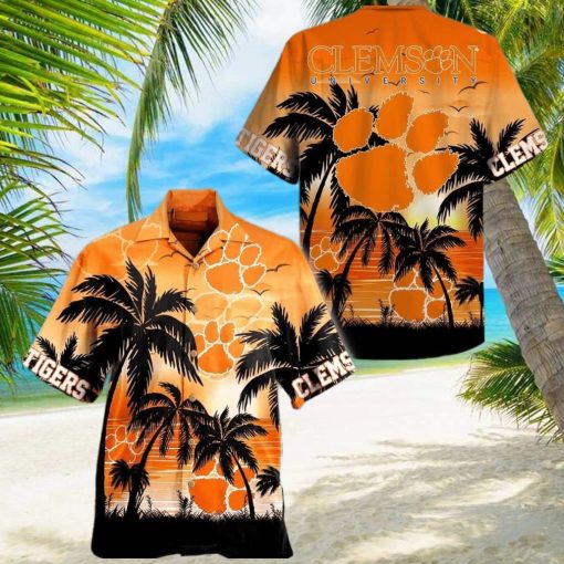 Vintage Aloha NCAA Clemson Tigers Hawaiian Shirt Palm Tree Best Beach Gift