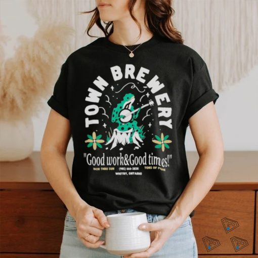 town Brewery Merch Banjo Frog Shirt