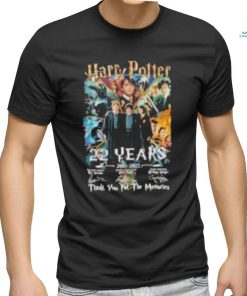 22 years 2001 2023 Harry Potter member thank you for the memories signatures shirt