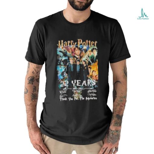 22 years 2001 2023 Harry Potter member thank you for the memories signatures shirt