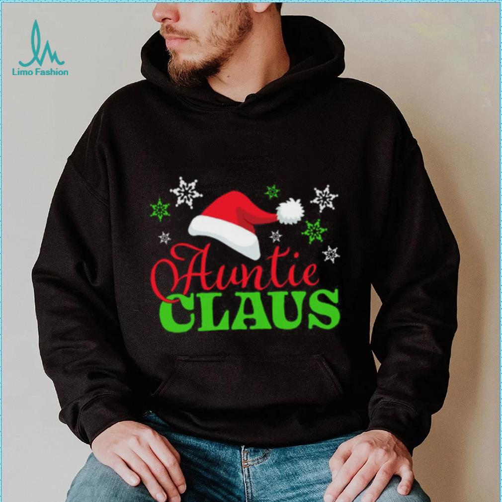 Auntie Claus with Christmas Santa Hat and Snowflakes T Shirt - Limotees