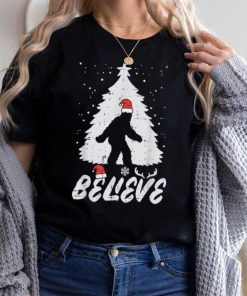 Believe Bigfoot Sasquatch Funny Christmas Men Kids Xmas Shirt
