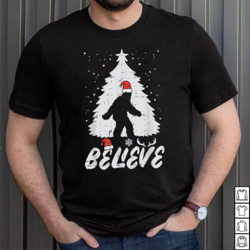 Believe Bigfoot Sasquatch Funny Christmas Men Kids Xmas Shirt