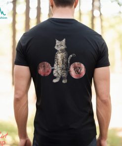 Deadlifting Tabby Cat T Shirt