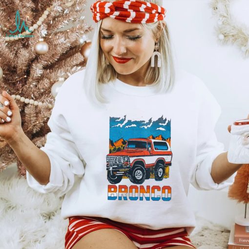 Ford truck bronco cropped flea shirt