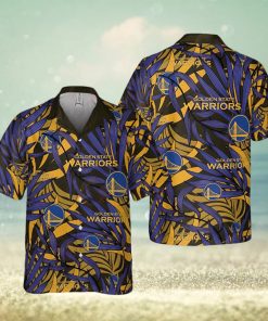 Golden State Warriors NBA Playoffs Beach Hawaiian Shirt Men And Women For Fans Gift