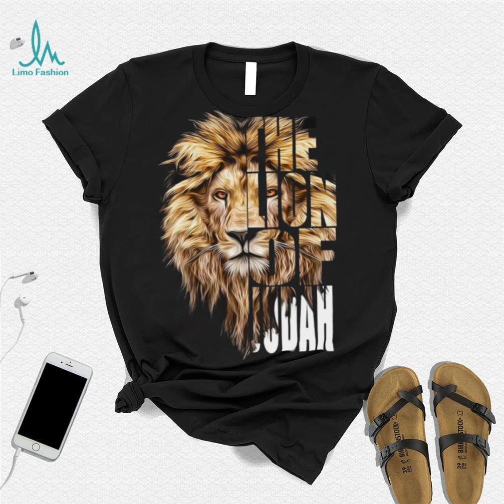 Womens lion hotsell t shirt