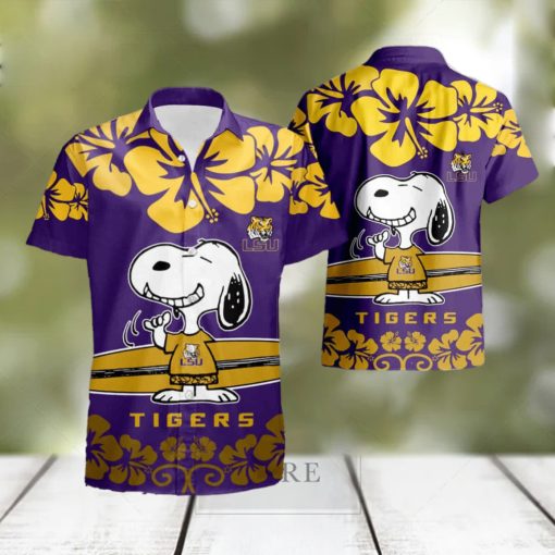 LSU Tigers 26amp3B Snoopy Short Sleeve Hawaiian Shirt