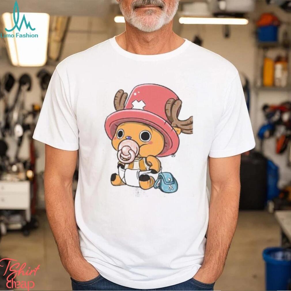 https://img.limotees.com/photos/2023/08/One-Piece-Tony-Tony-Chopper-T-Shirt2.jpg