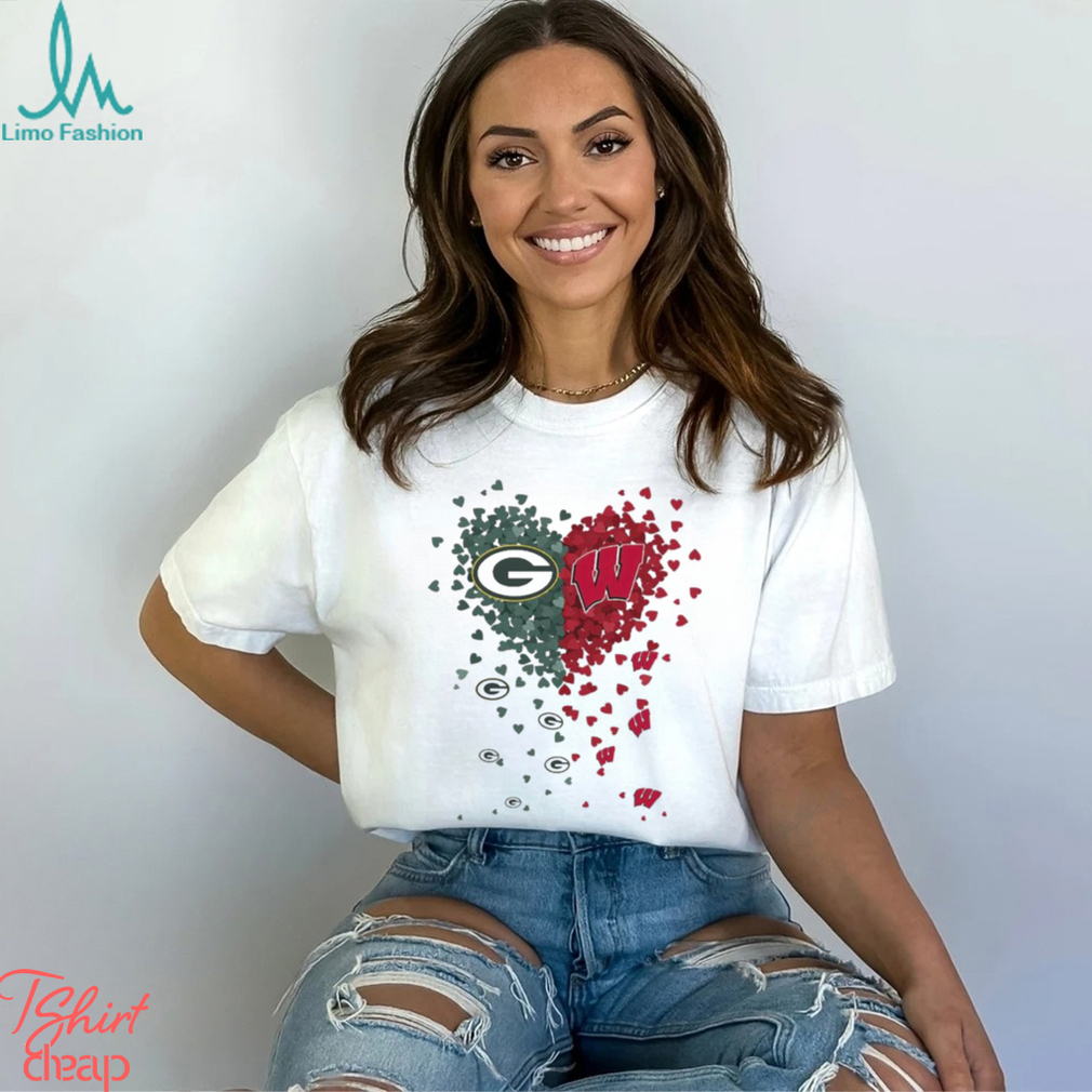 Unique Green Bay Packers Wisconsin Badgers Tiny Heart Shape T