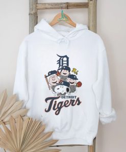 Peanuts Mlb Detroit Tigers Snoopy And Friends 2023 T-shirt,Sweater