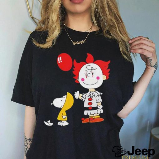 Peanuts charlie brown pennywise and snoopy it movie costume halloween shirt