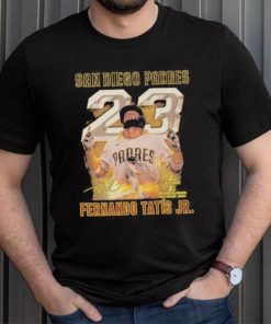 return of tatis feat 23 fernando tatis jr shirt T Shirt - Limotees