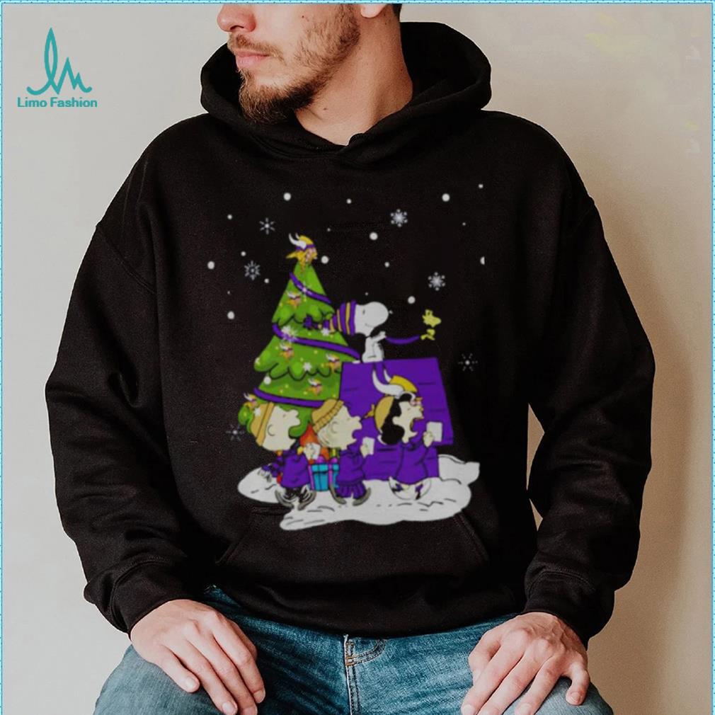 Funny Snoopy Sweater, Minnesota Vikings Snoopy Dog Christmas Ugly