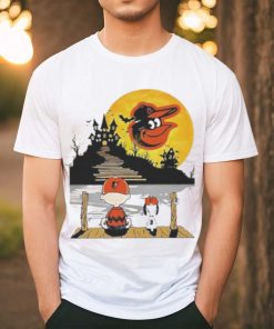 Snoopy Charlie Brown Sit Under Moon Baltimore Orioles Halloween Shirt