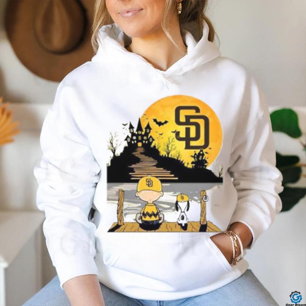 Official san Diego Padres Snoopy And Charlie Brown Sit Under Moon