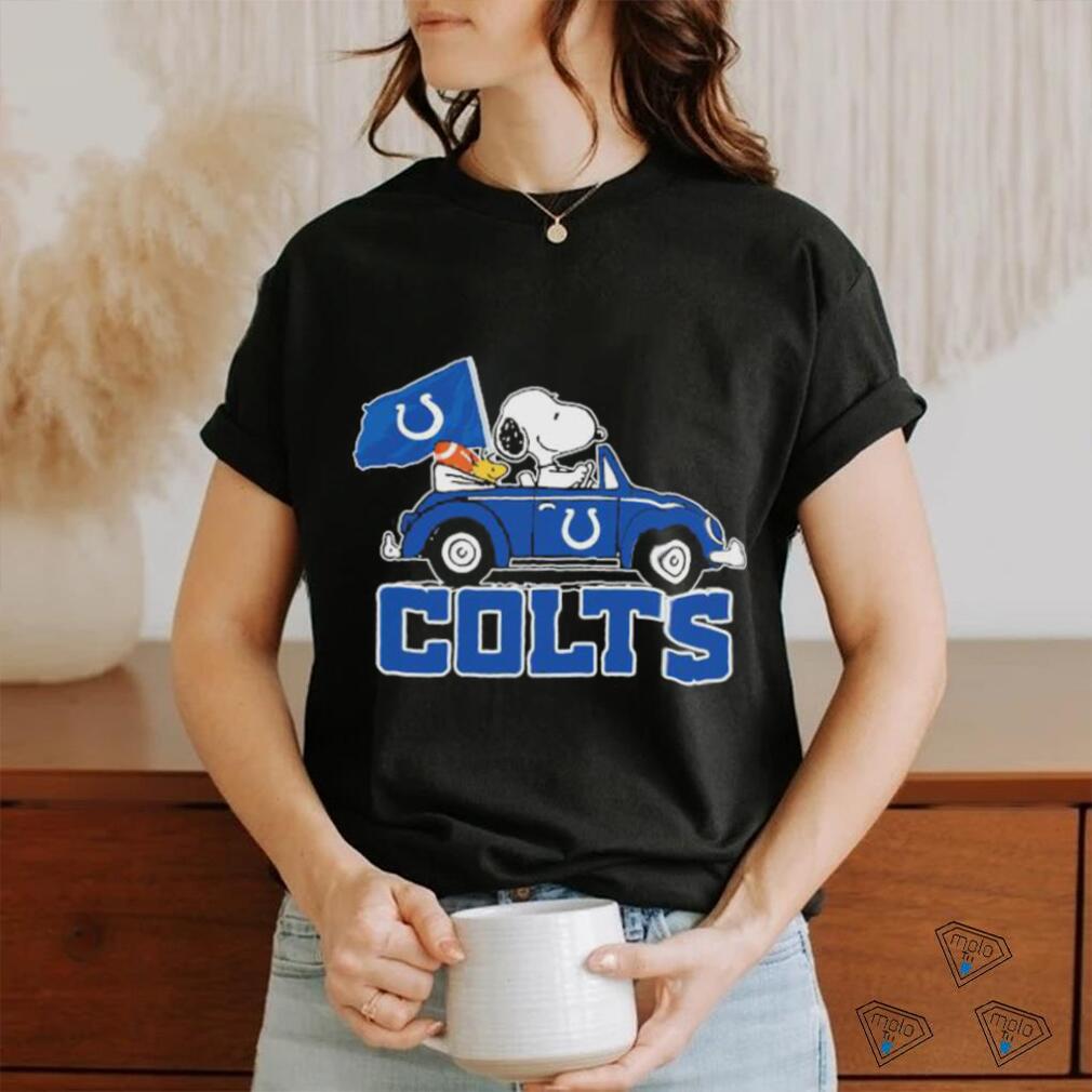 Snoopy and Woodstock drive Car Colts football shirt - Limotees