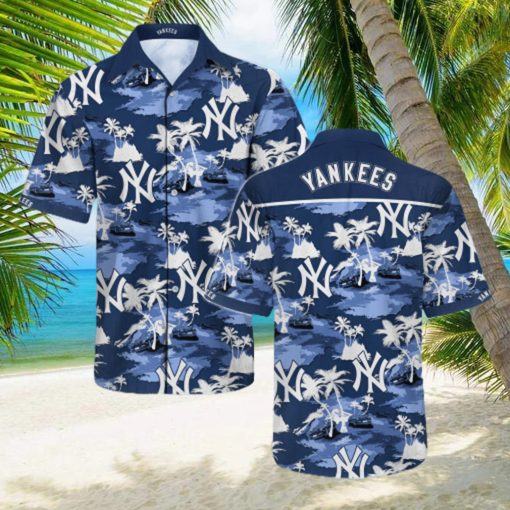 Tommy Bahama New York Yankees Hawaiian Shirt