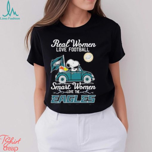 Awesome snoopy and woodstock real women love baseball smart women love the Philadelphia Eagles shirt