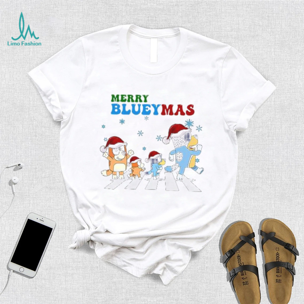 Bluey Abbey family Crossing the Road, Bluey Christmas Shirt Bluey Abbey family Crossing the Road, Bluey Christmas Shirt