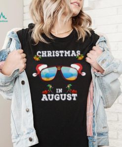 Christmas Sunglasses with Santa claus Hat in Augus' Men's T Shirt