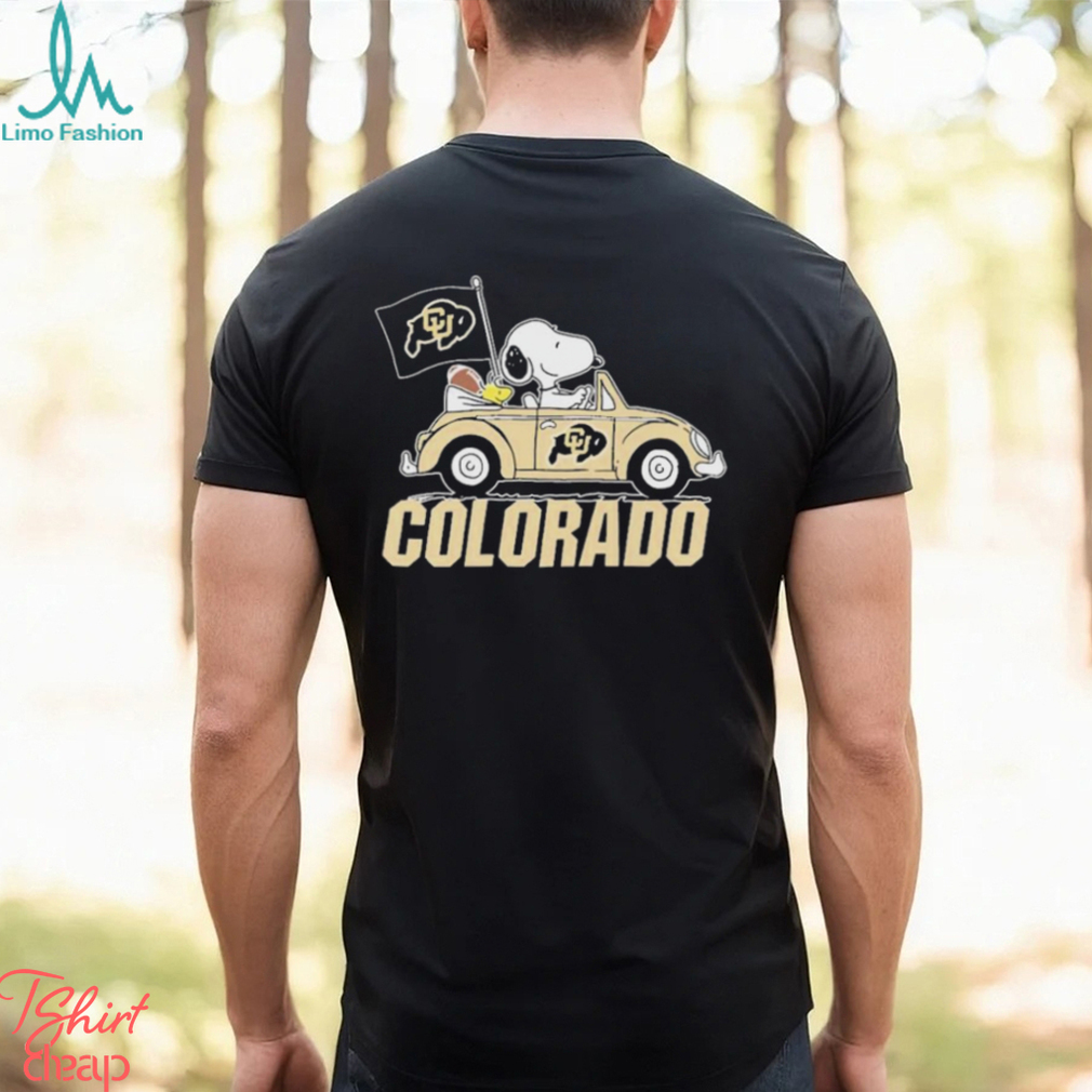 Charlie Brown and Snoopy driving jeep Pittsburgh Steelers shirt, hoodie,  sweater, long sleeve and tank top