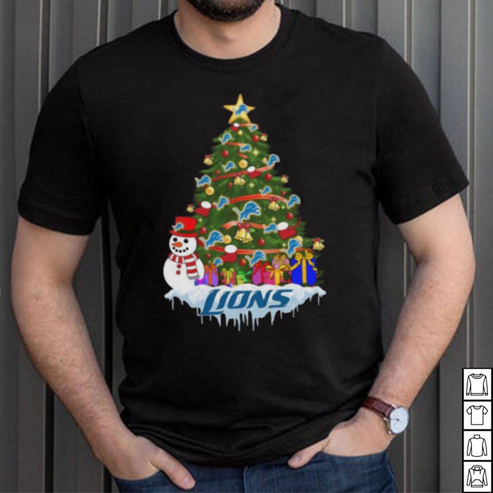 Detroit Lions Merry Christmas NFL Football Sports T Shirt - Banantees