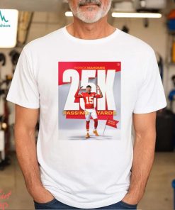 Fastest QB ever to reach 25,000 passing yards Patrick Mahomes shirt -  Limotees