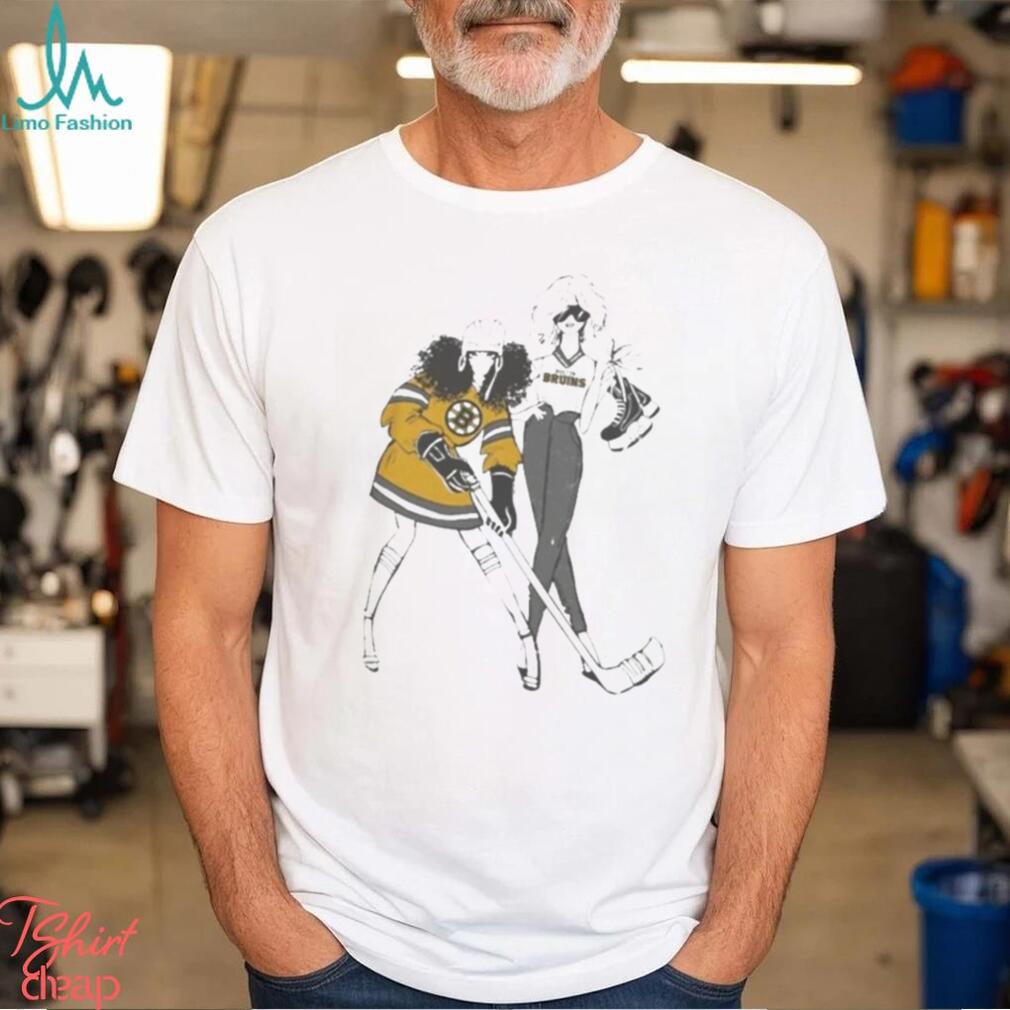 Vintage Boston Bruins Logo Hockey Sweatshirt Tee Shirt - Jolly Family Gifts