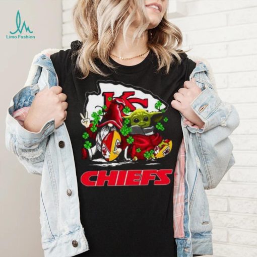 Kansas City Chiefs Christmas Baby Yoda Patrick's Day Super Bowl LIV Champions Xmas T Shirt