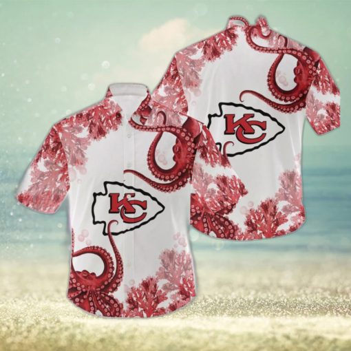 Kansas City Chiefs NFL Casual Trending Hawaiian Shirt Tropical Gift For Men And Women Fans